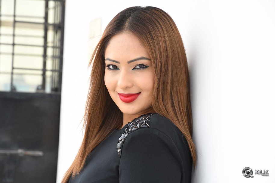Nikesha-Patel-Interview-About-Araku-Road-Lo